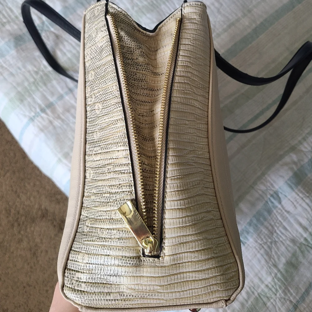 Laptop purse, business casual